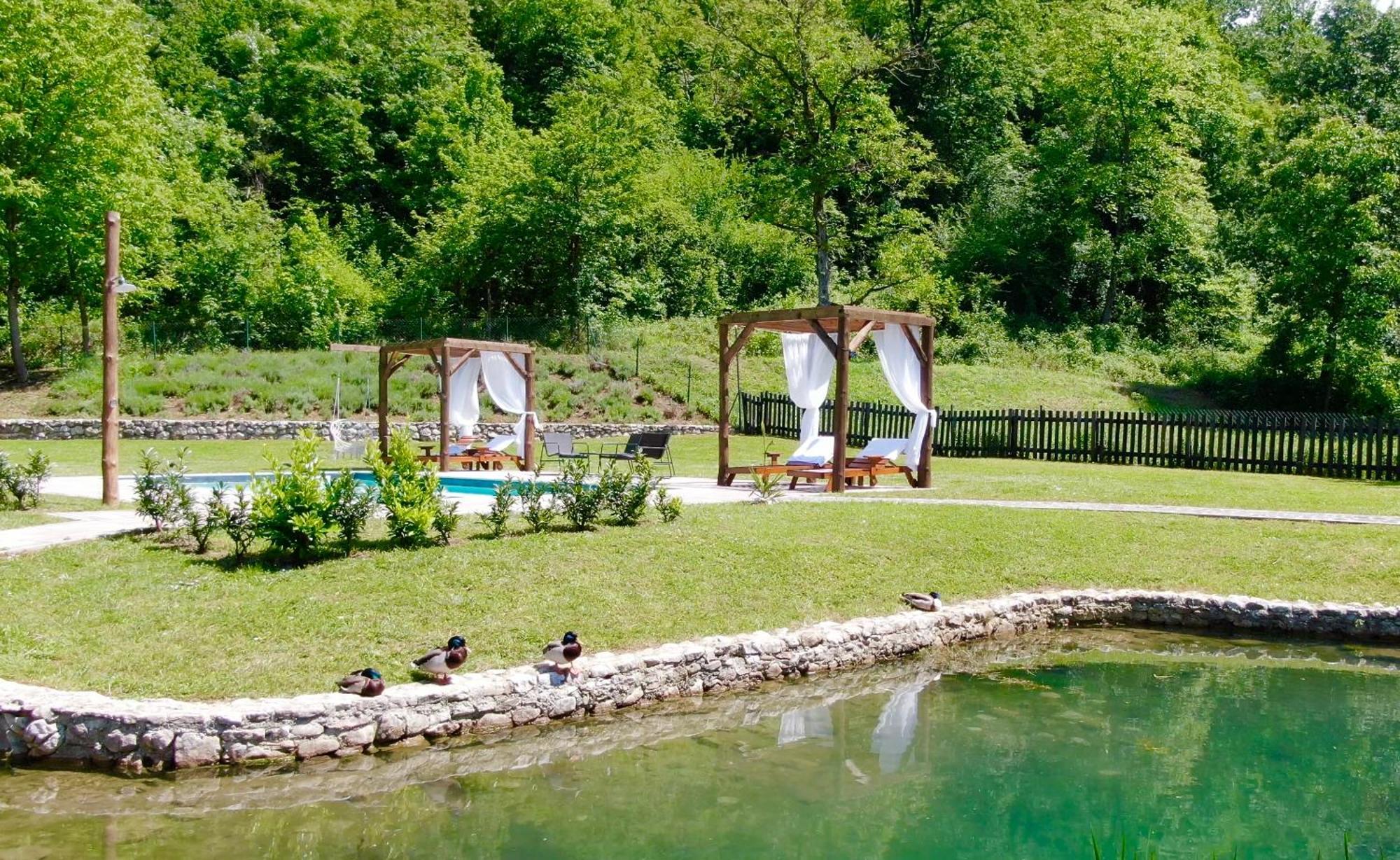 Vacation House Studenac Bihać Exteriör bild